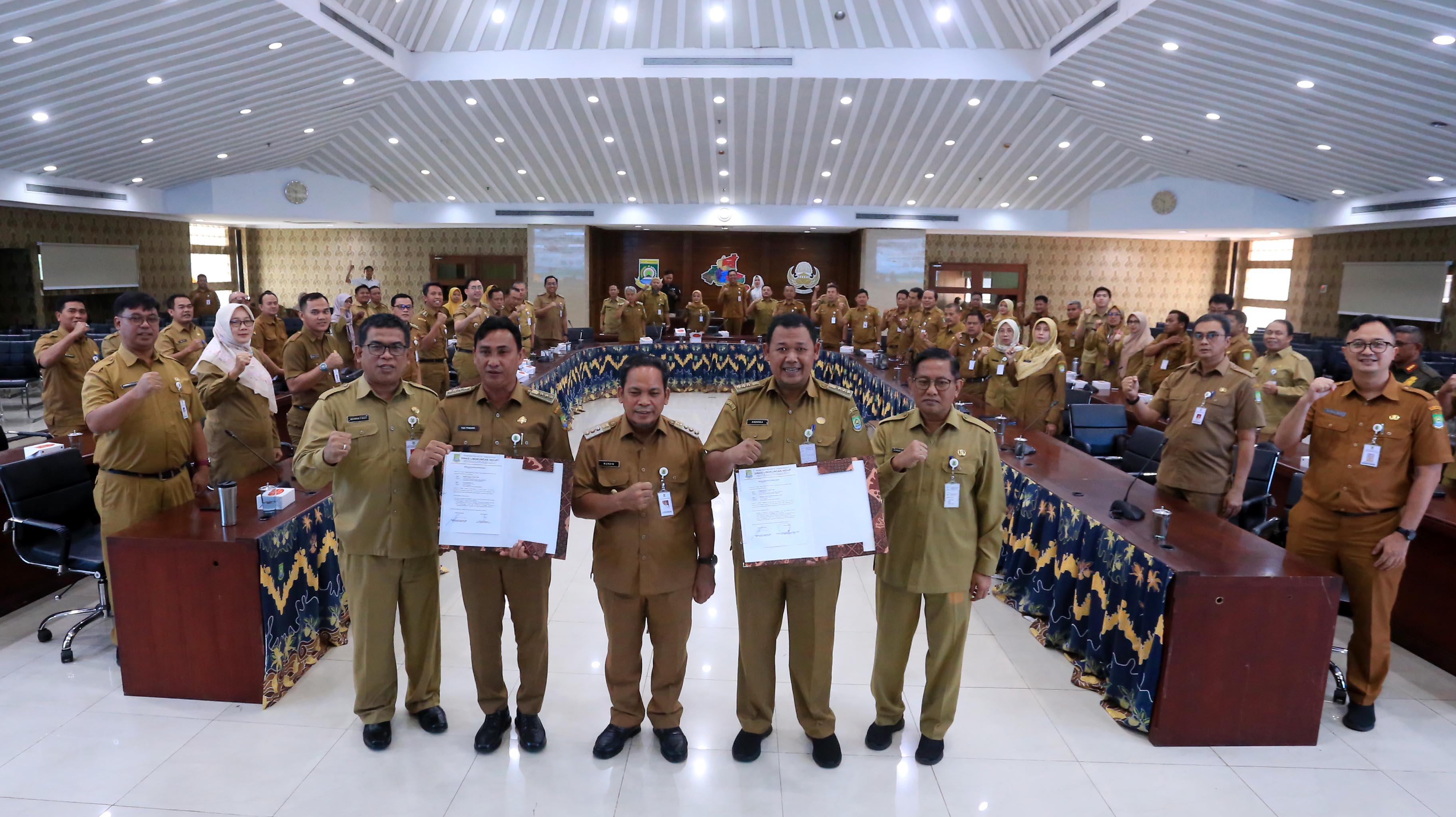 Pemkot Tangerang Serahkan Bentor ke Kecamatan dan Kelurahan