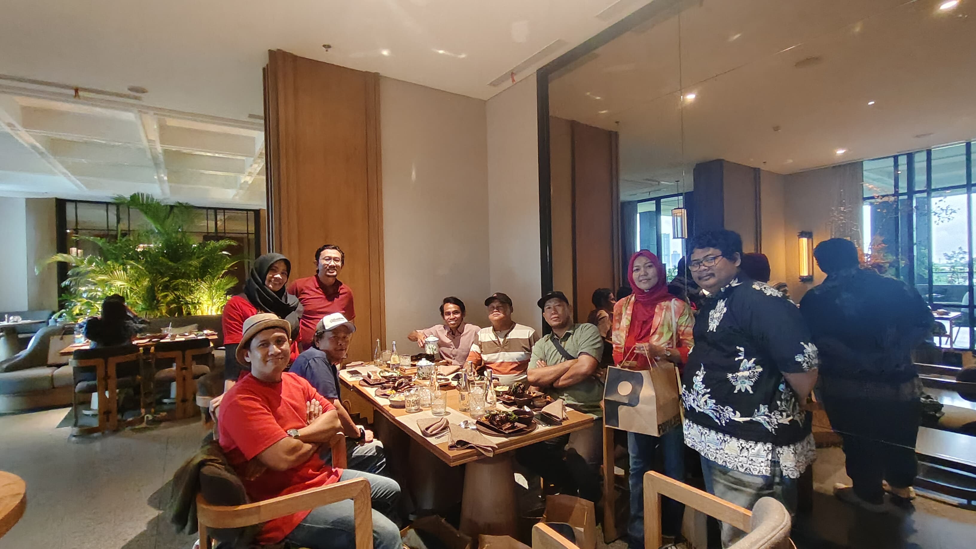 Soft Launching Jurnalis Bisnis Tangerang, Dukung Kemajuan Usaha Perhotelan Menuju Pertumbuhan Ekonomi 8 Persen