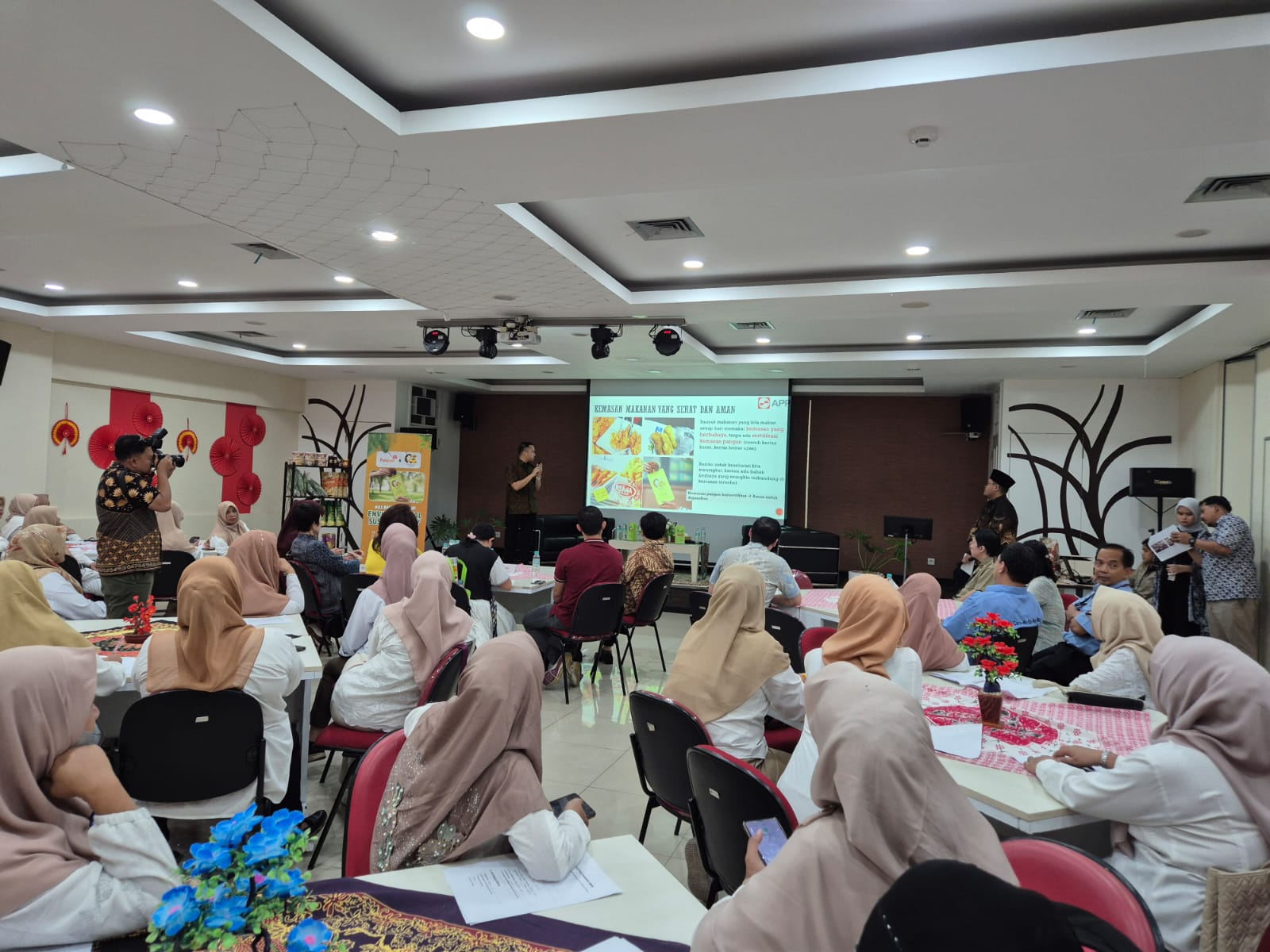 Foopak dan Pisang Goreng Madu Bu Nanik Kolaborasi Dukung UMKM Kuliner Berkelanjutan