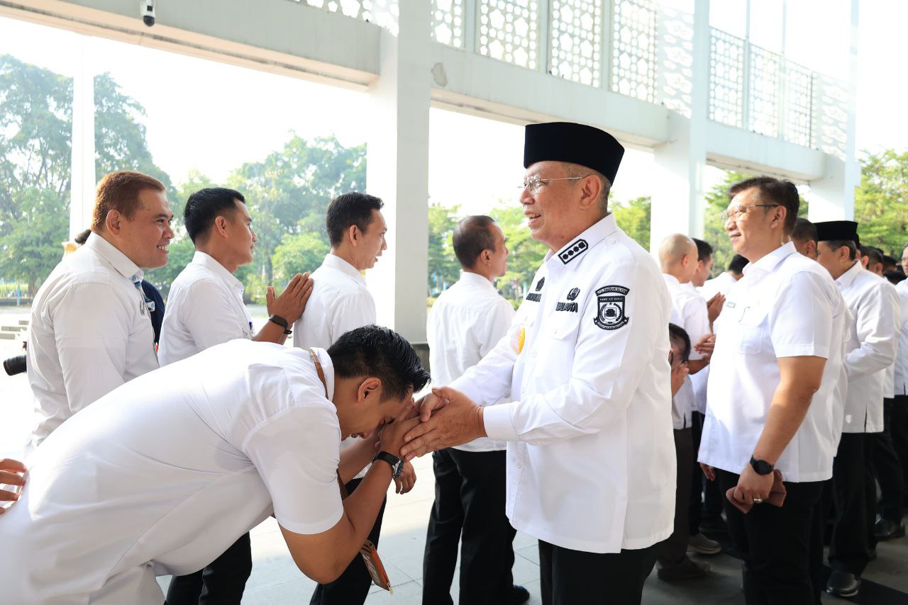 Benyamin Siap Sanksi Bagi ASN Bolos Kerja Hari Pertama