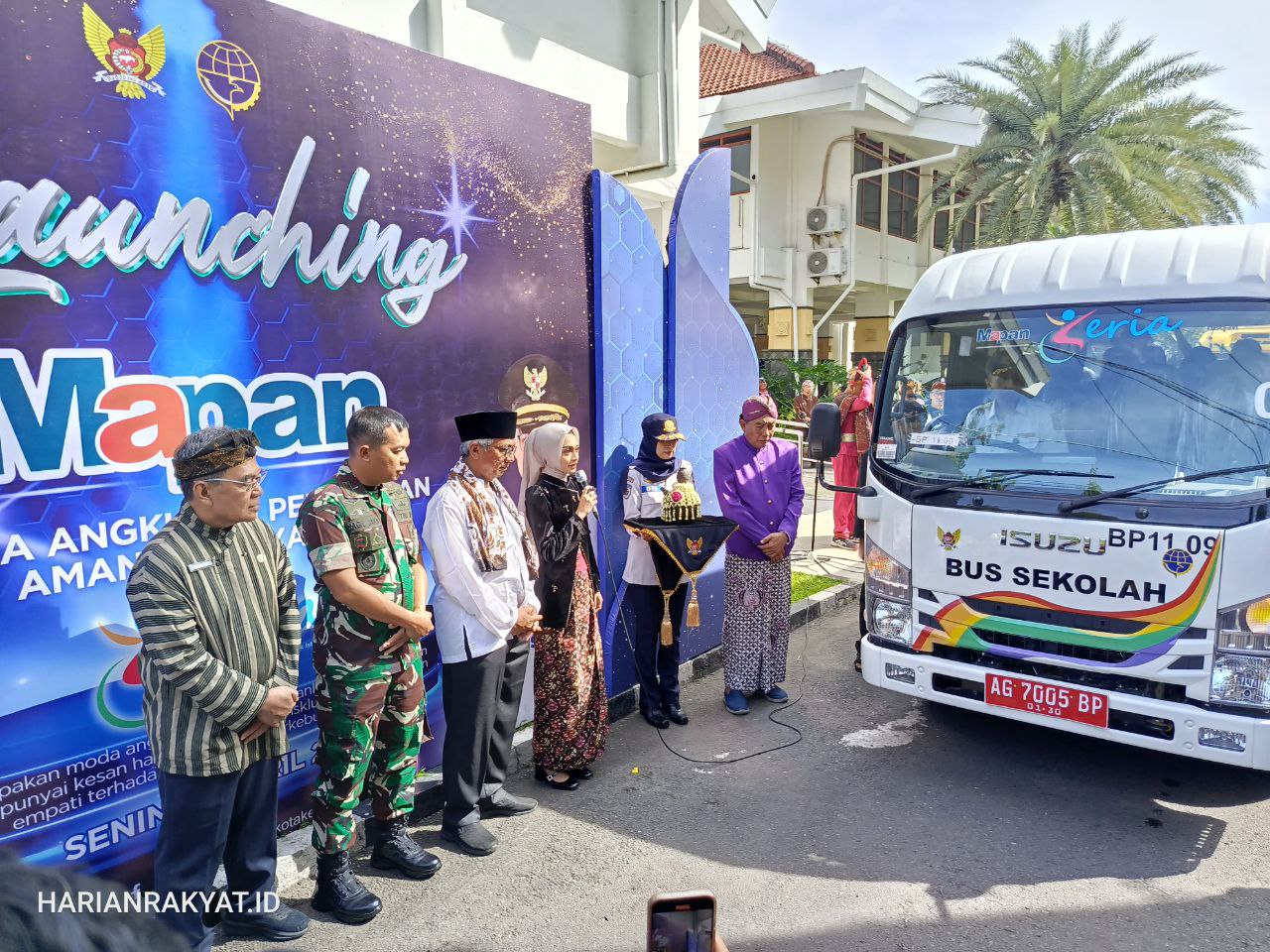 Tingkatkan Layanan Bagi Disabilitas, Mbak Vinanda Launching Bus MAPAN CERIA