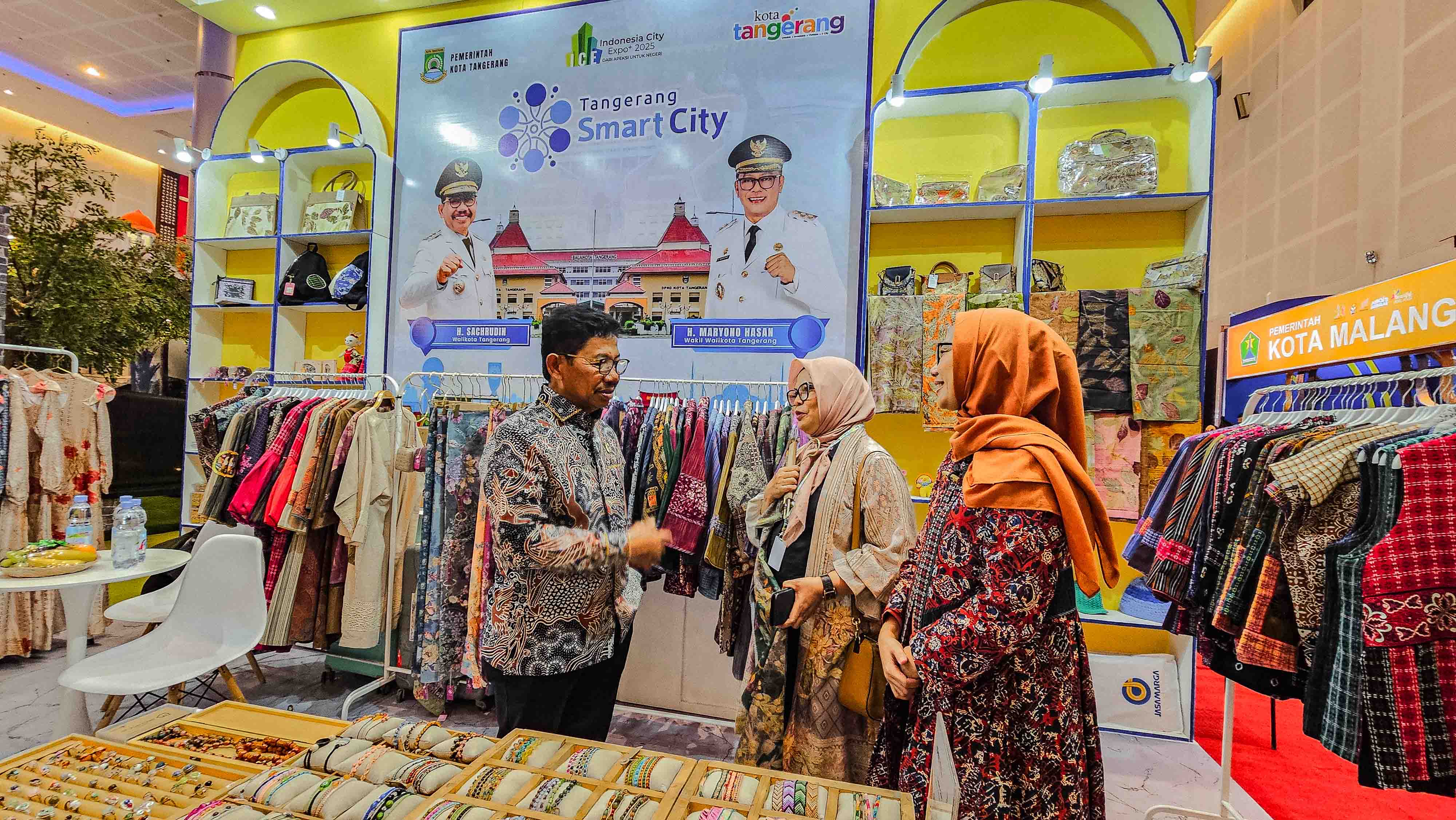 Produk UMKM Kota Tangerang Mejeng di Munas Apeksi Surabaya