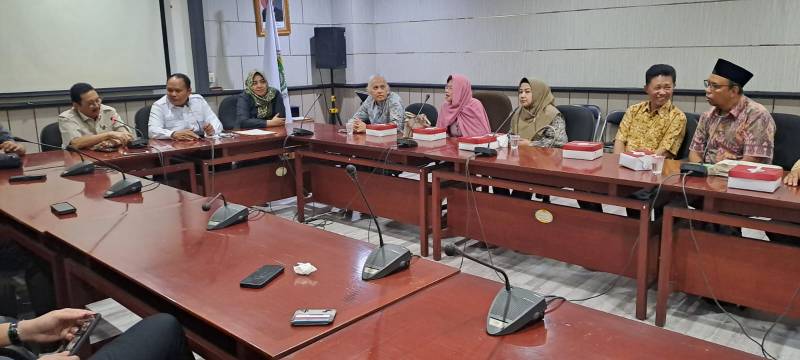 Komisi 1 DPRD Kota Tangerang Terima Aspirasi Warga Pembeli Apartemen Paragon