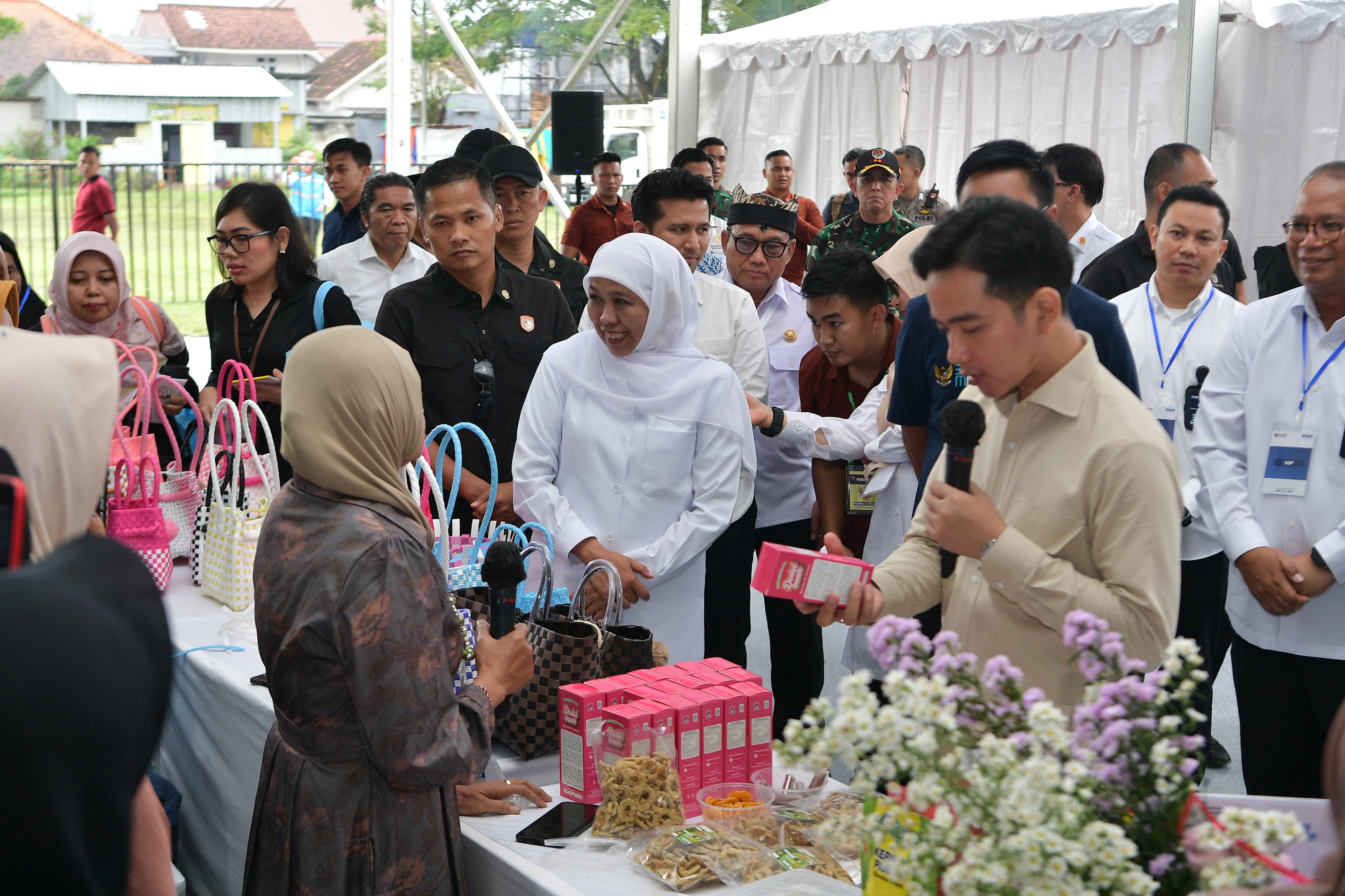 Wapres Gibran Dorong Produk UMKM PNM Mekaar di Banyuwangi Naik Kelas