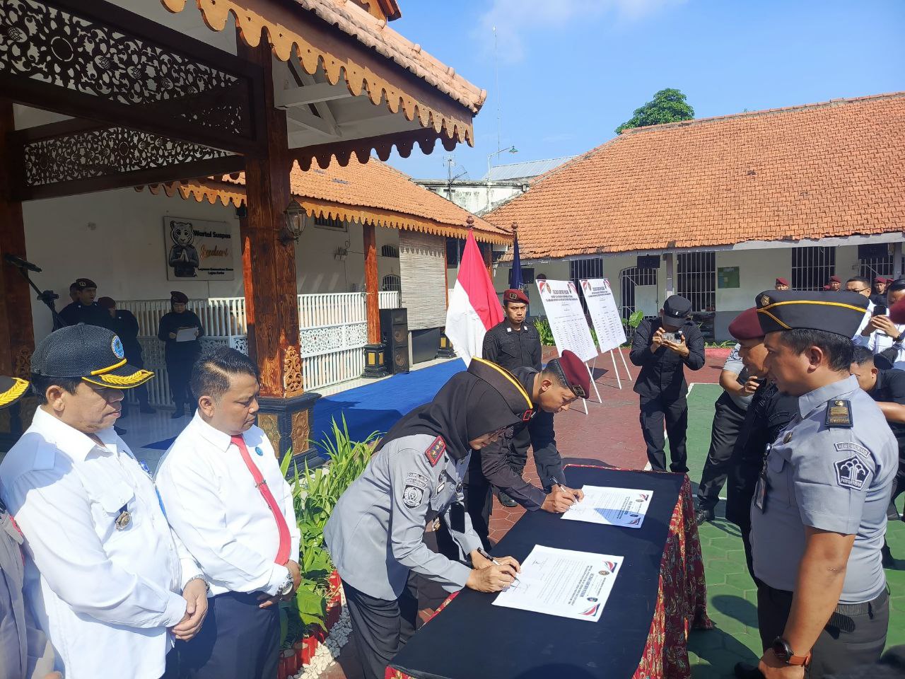 Lapas dan Bapas Kelas IIA Kediri Deklarasi Berantas Narkoba