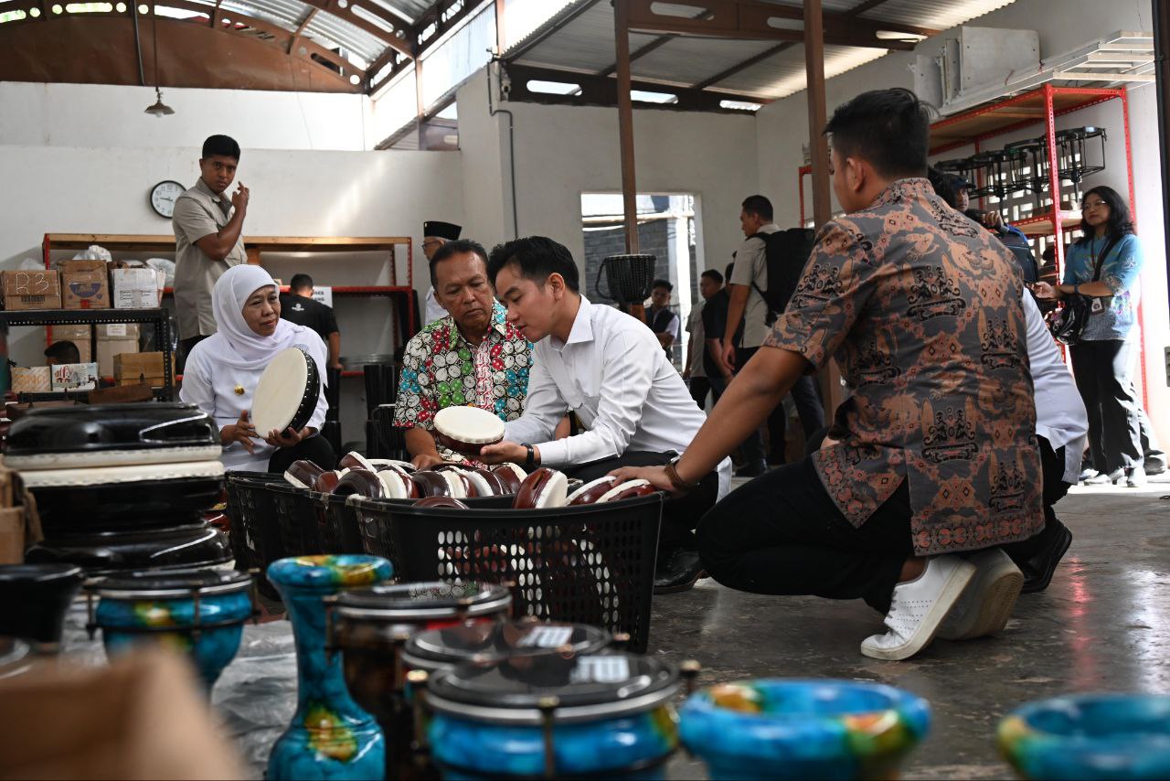 Tinjau Sentra Kerajinan Kendang di Blitar, Wapres Tekankan UMKM Harus Jaga Kualitas Produk