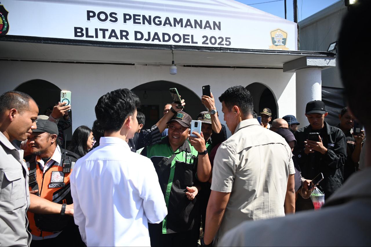 Kunjungi Pasar Djadoel Blitar 2025, Wapres Ingatkan Pentingnya Ajang Pameran untuk Tingkatkan Pasar Produk Lokal