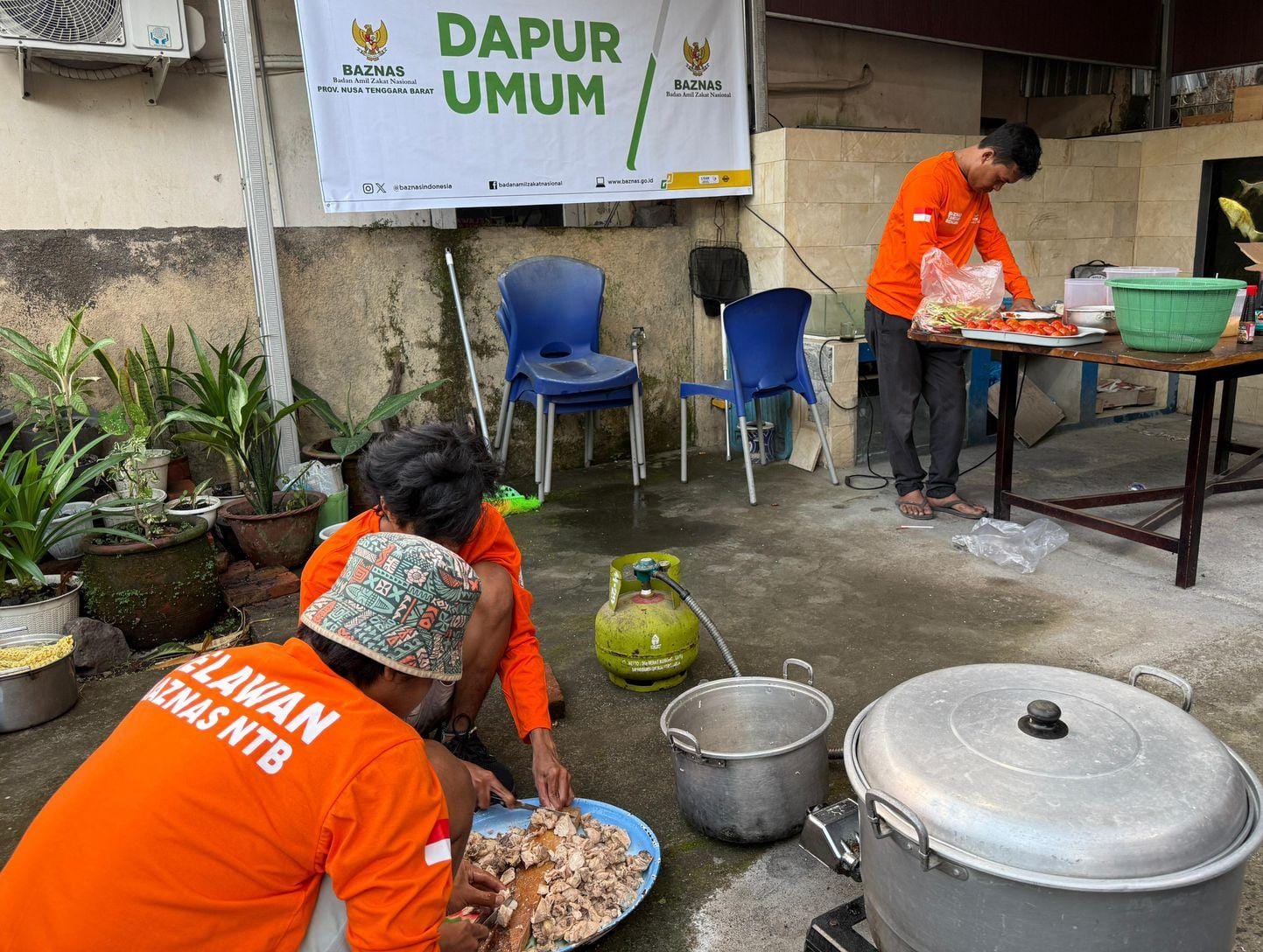 BAZNAS RI Respons Cepat Bantu Korban Banjir di Jakarta dan NTB