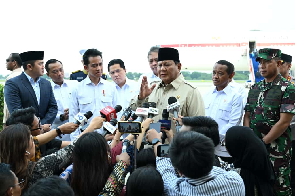 Usai Lawatan ke Empat Negara, Presiden Prabowo Disambut Wapres