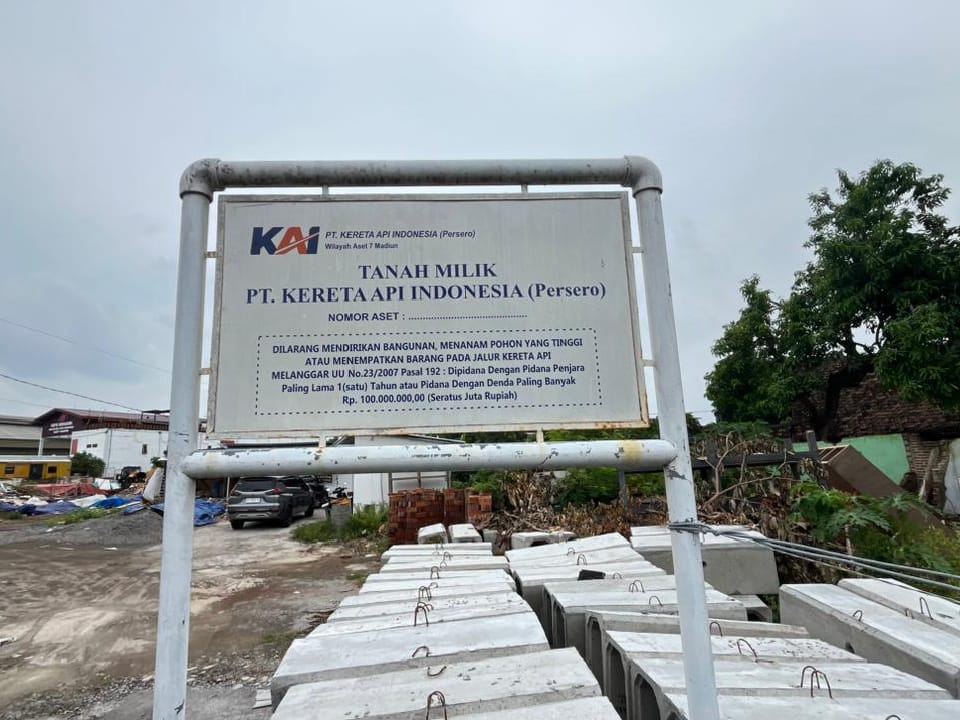 Perkuat Legalitas Aset Negara, KAI Daop 7 Madiun Terima 17 E-Sertifikat Tanah dari BPN Kabupaten Madiun