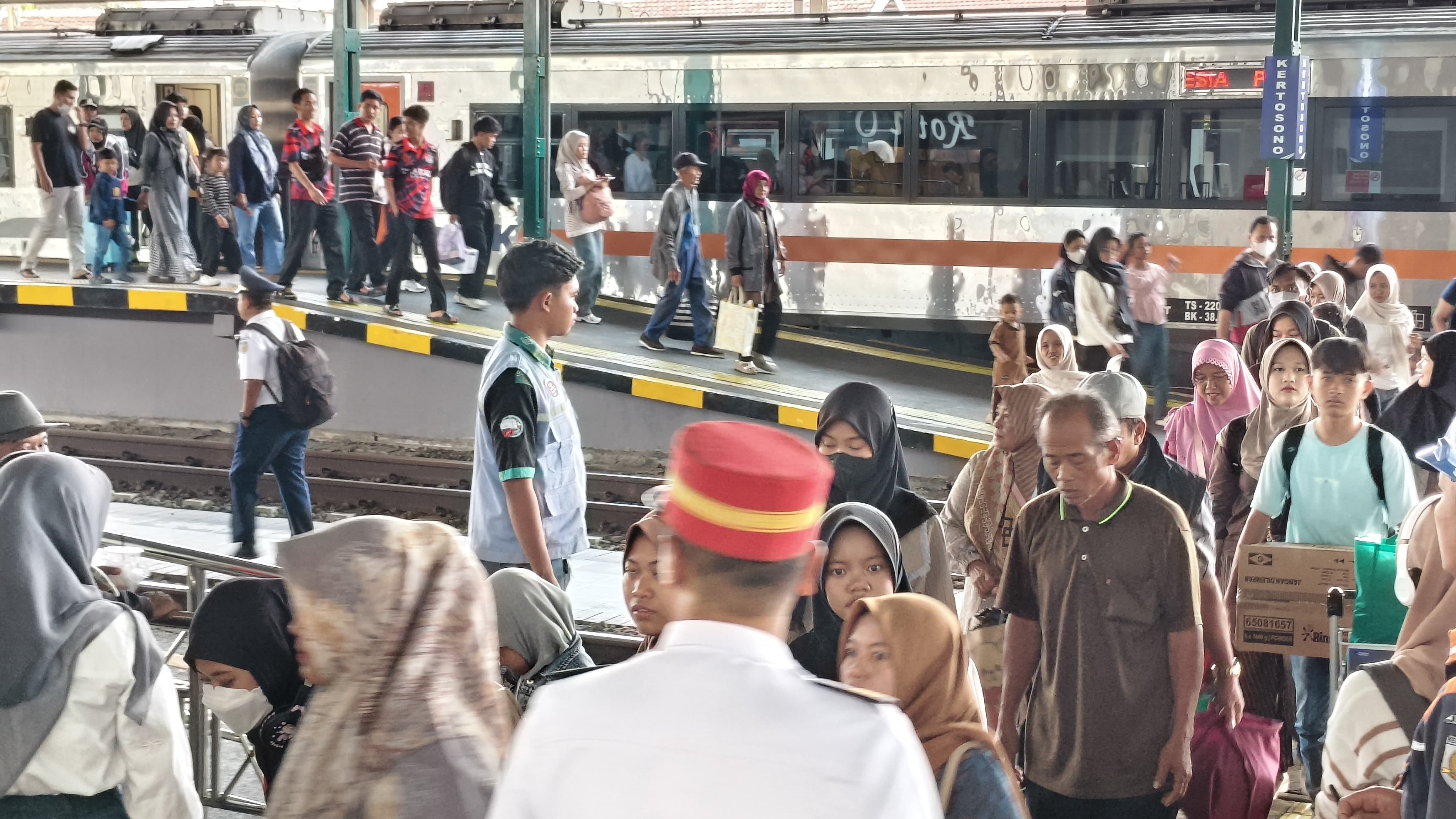 KAI Daop 7 Madiun Angkut 434 Ribu Penumpang Lebaran 2026
