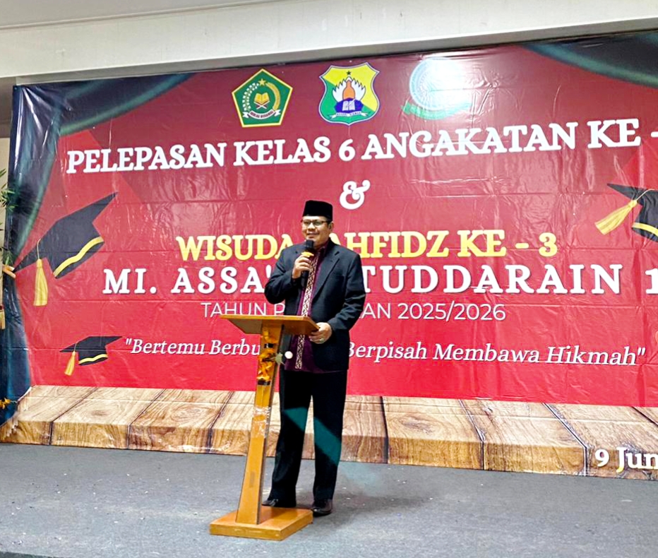 Pelepasan Siswa MI Assaadatuddarain Pamulang, Yayasan Ingatkan Benteng Moral Generasi Muda