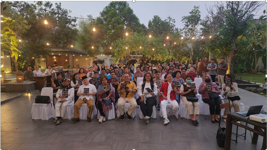 Peringatan Sumpah Pemuda Dalam Bedah Buku “Pijar Renung Pancar Relung”