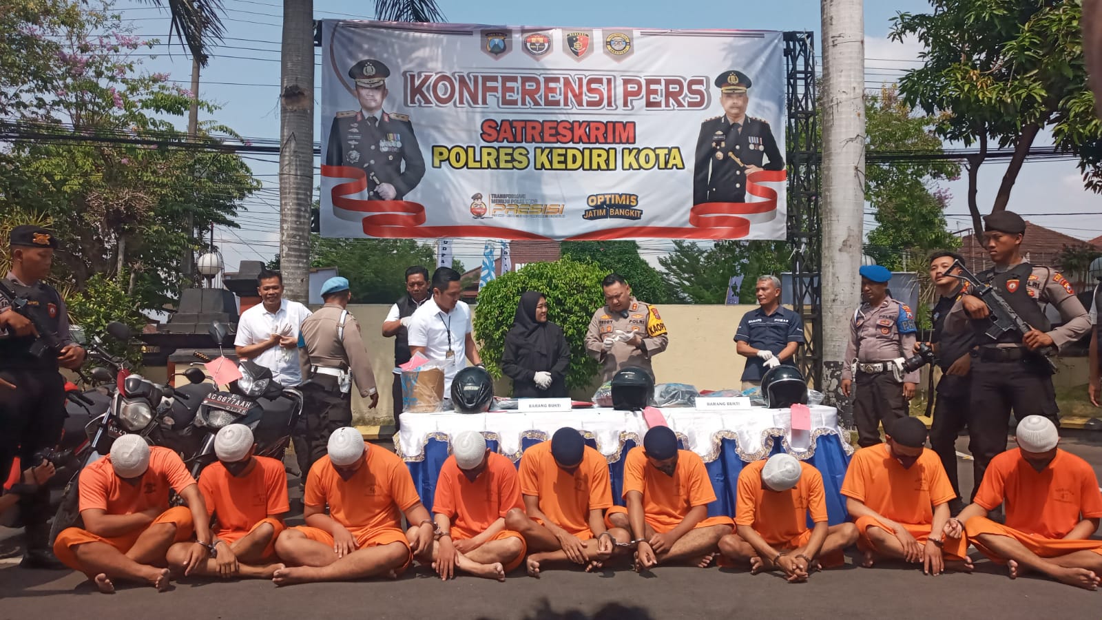 Enam Kasus Berhasil Diungkap Polres Kediri Kota, Empat Tersangka Pengeroyokan Diamankan