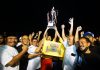 Sachrudin-Maryono Serahkan Piala Pemenang Bunga Mekar Cup